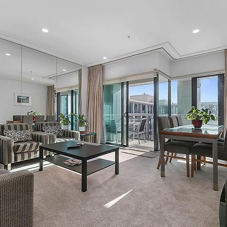 Stunning & Spacious Haven On The Waterfront! Auckland Exteriér fotografie